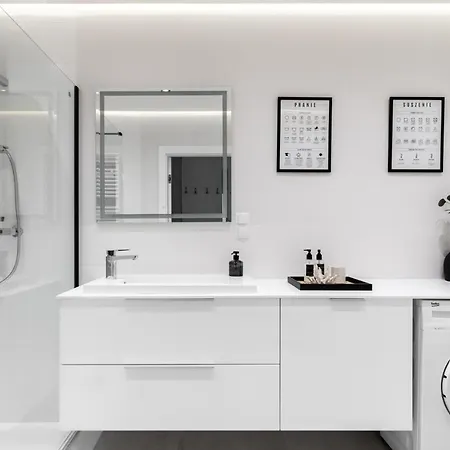 Elegancki Apartament W Sercu Gdyni. *